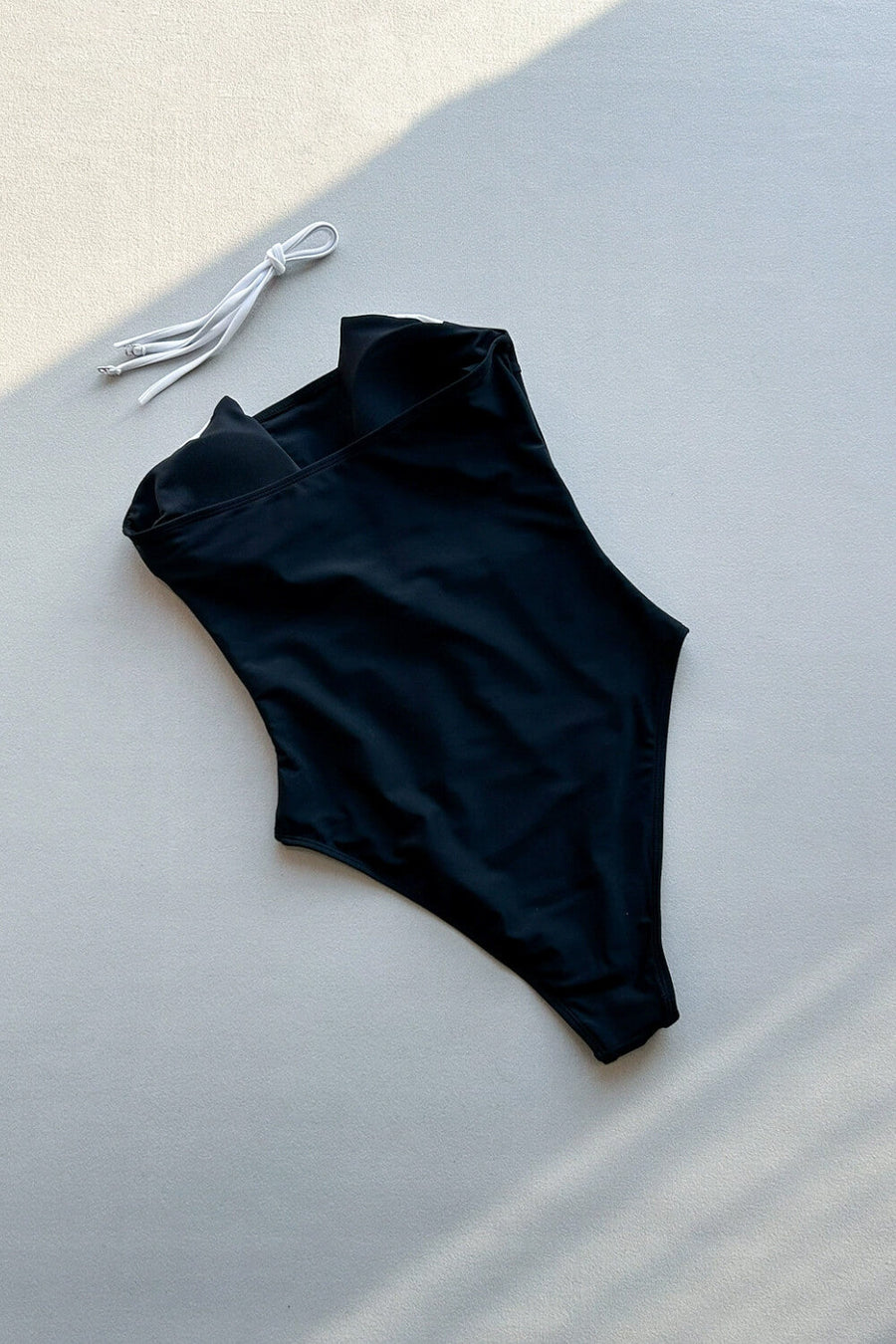 Black and White Nylon One-Piece Swimsuit with Fixed Belt-One-Piece Swimsuit-Bellascena-bellascena