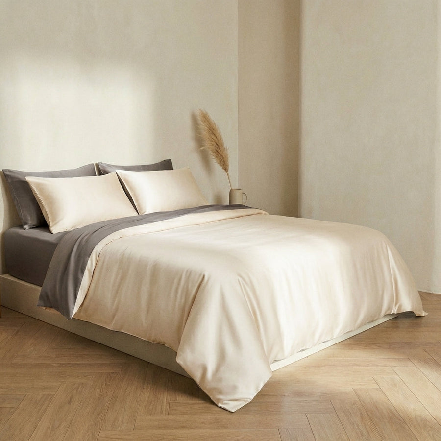 Mauve Satin Duvet Cover with Zipper Closure-Duvet Cover-Bellascena-bellascena