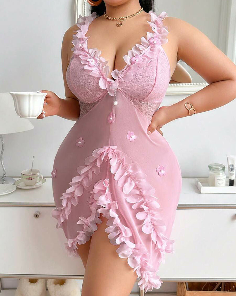 Plus Size Pink Floral Lace Nightgown with Spaghetti Strap Elegance-Nightgown-Bellascena-bellascena