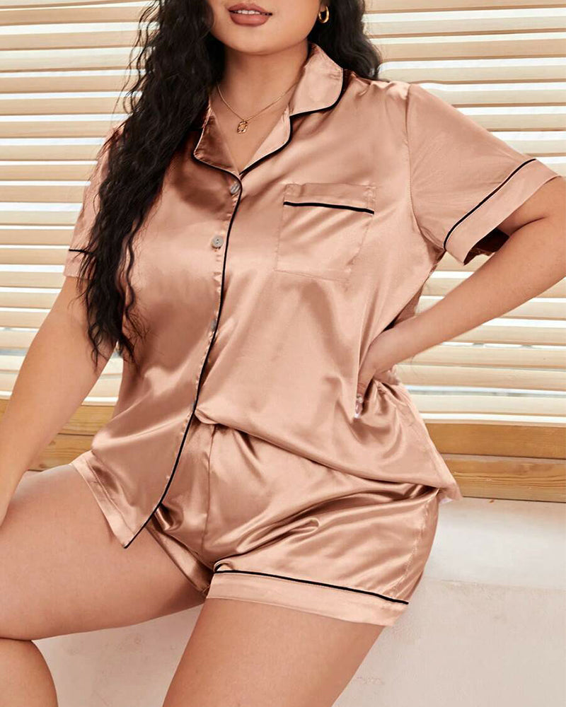 Plus Size Strawberry Print Cotton Pajama Set with Shorts-Pajama Set-Bellascena-bellascena