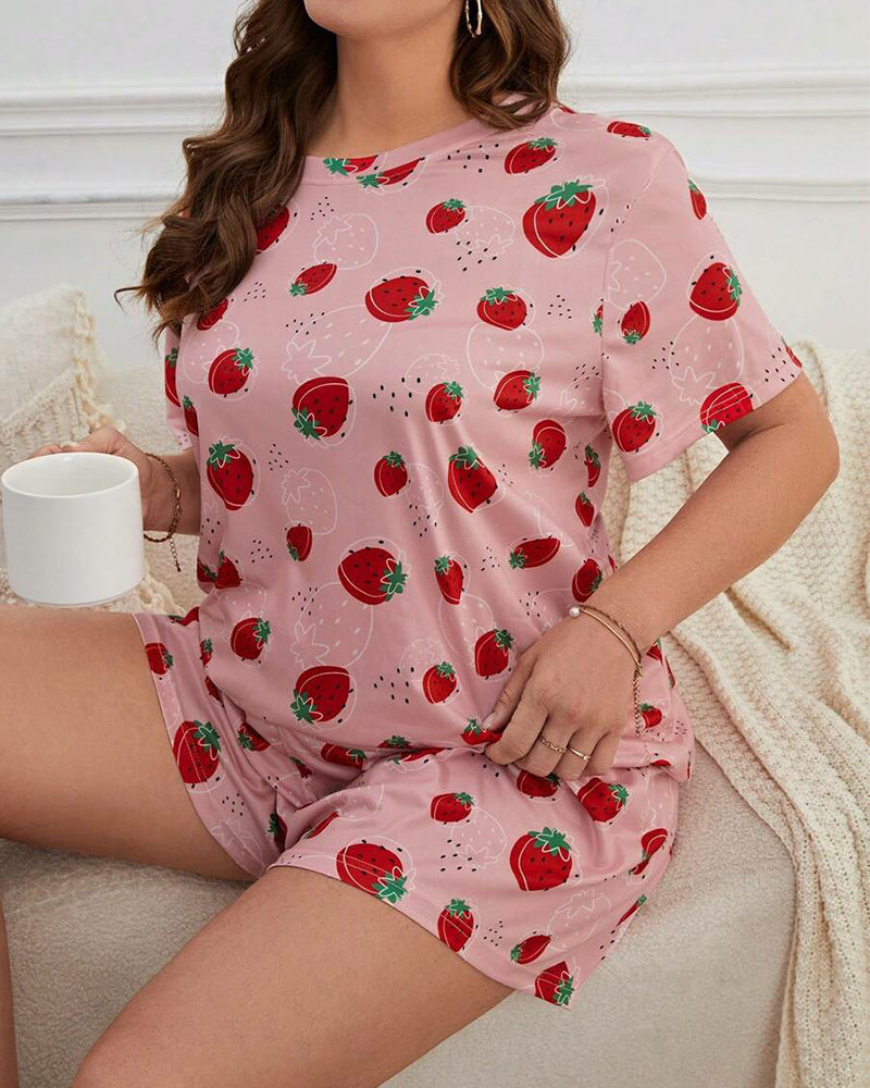 Plus Size Strawberry Print Cotton Pajama Set with Shorts-Pajama Set-Bellascena-bellascena