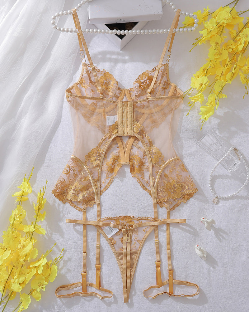 Strappy Black Lace Lingerie Set with Underwired Cups-Corset-Bellascena-bellascena