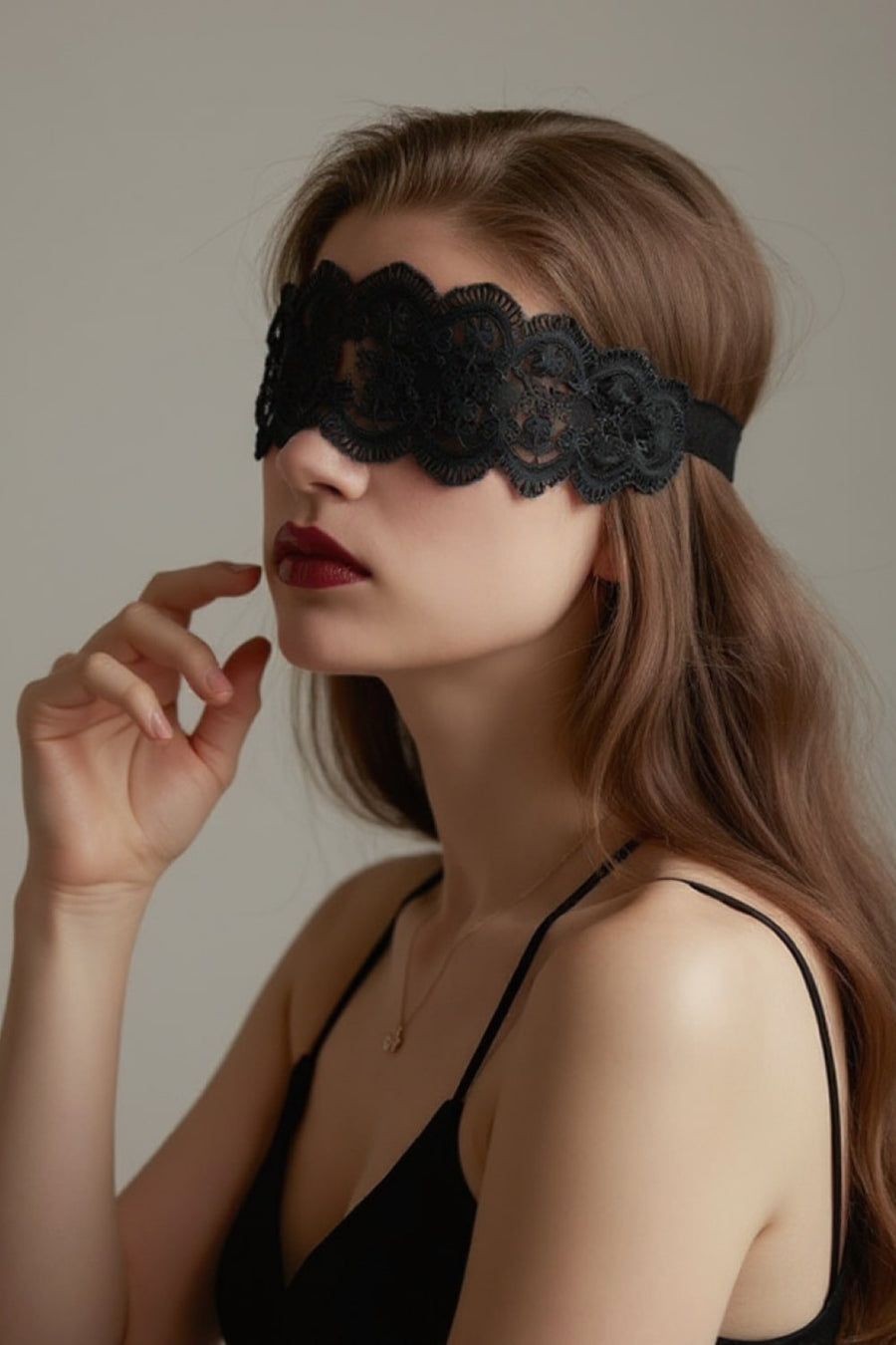 White Lace Eye Mask with Scalloped Edges-Eye Mask-Bellascena-bellascena