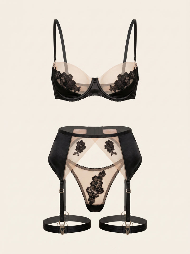 Conjunto de lencería de malla y encaje negro con detalles florales