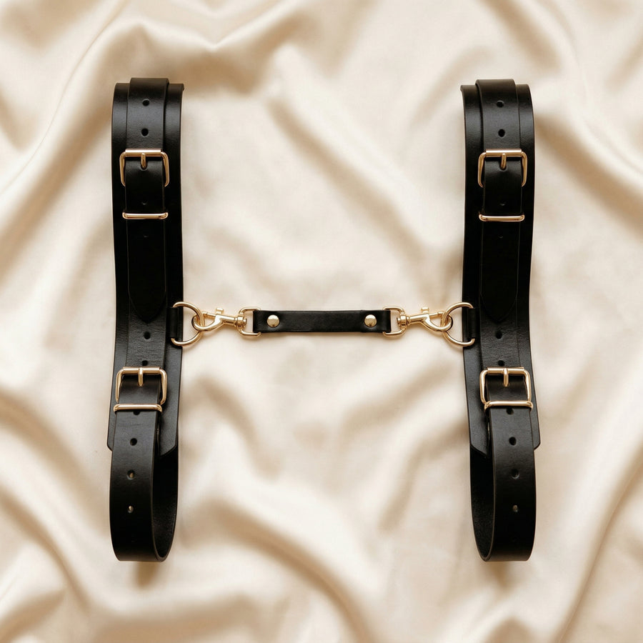 Black Leather Harness with Adjustable Straps-Harness-Bellascena-bellascena
