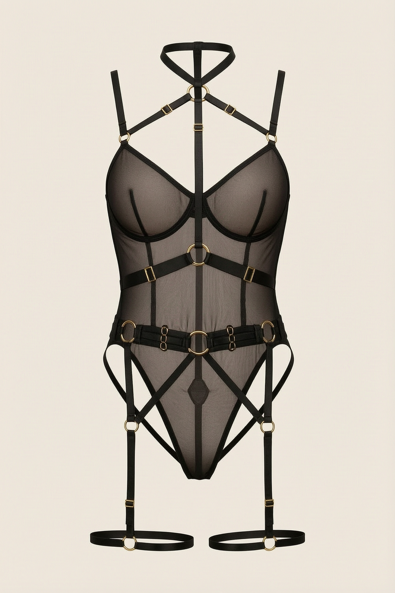 Body nero in rete con dettagli cut-out e cinturini