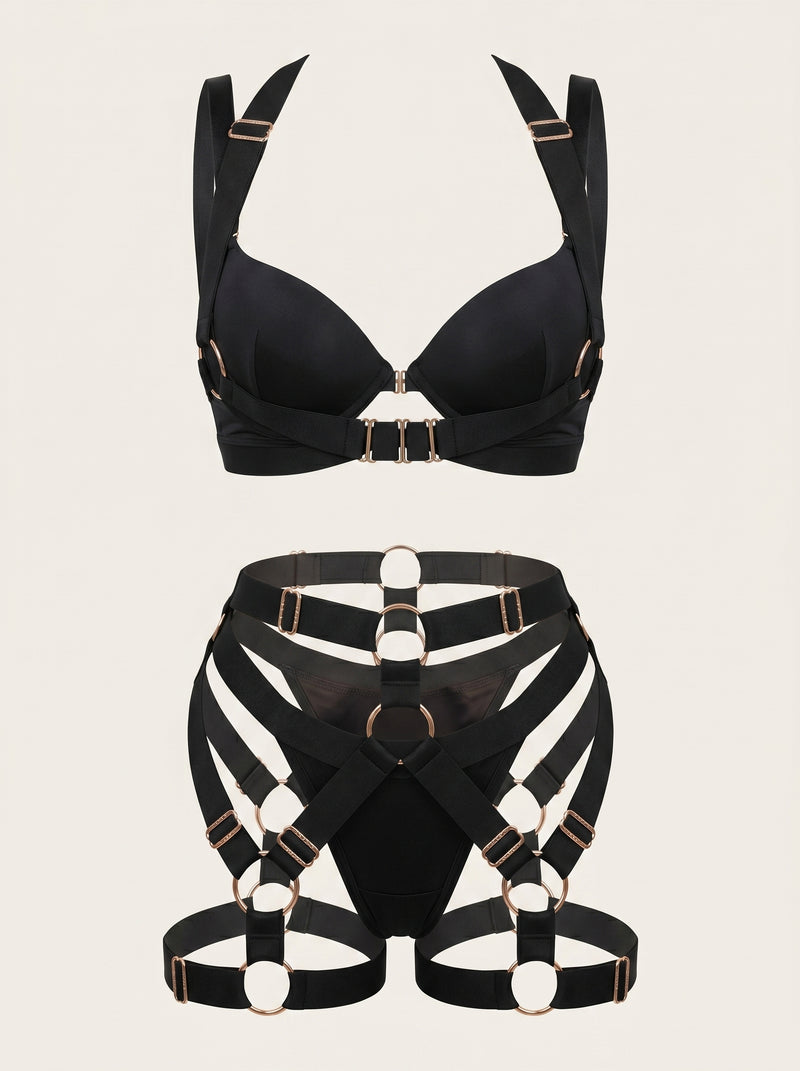 Set di lingerie in raso nero con dettagli a strisce