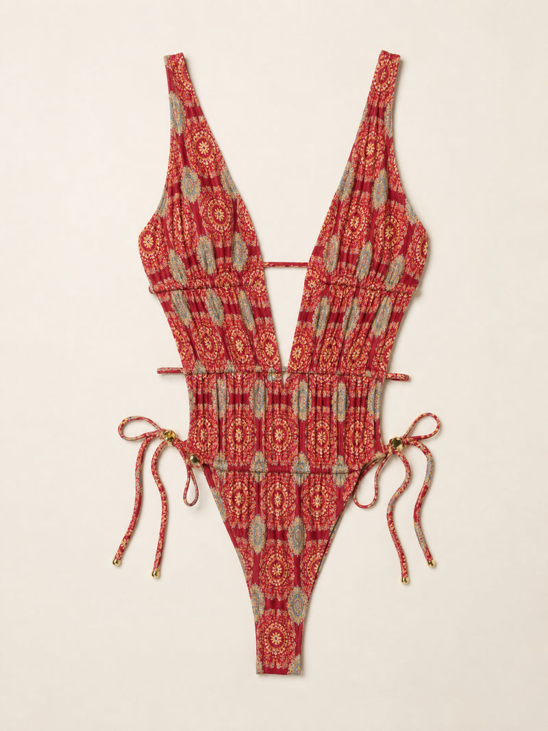 Costume intero in poliestere con stampa boho e design cut-out