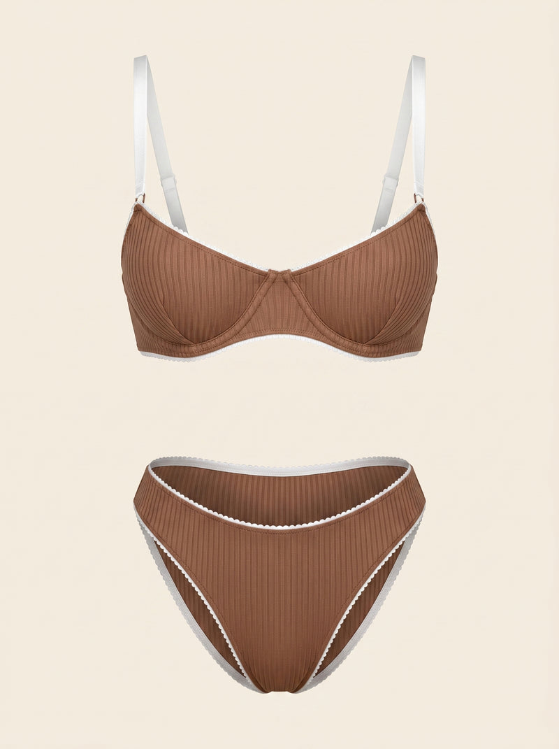 Brown Ribbed Lingerie Set with Scalloped Edges