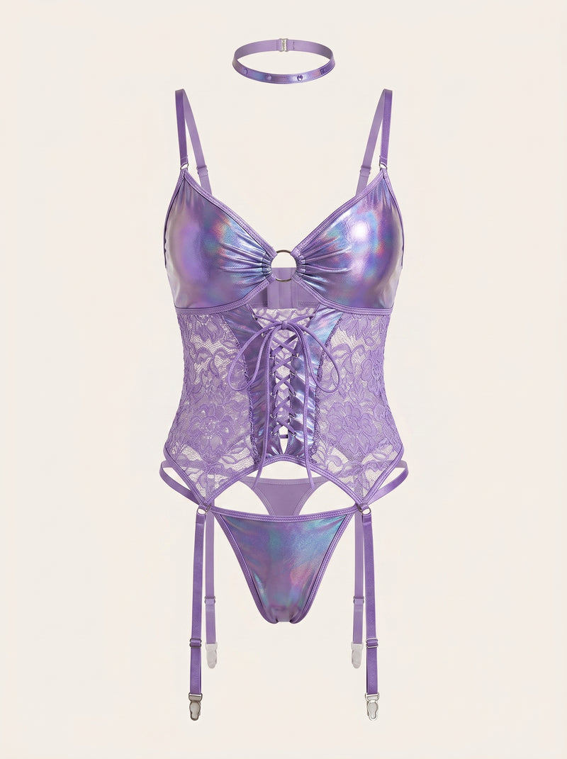 Lingerieset van paars iriserend satijn met kleurverloop en bandjesdetails