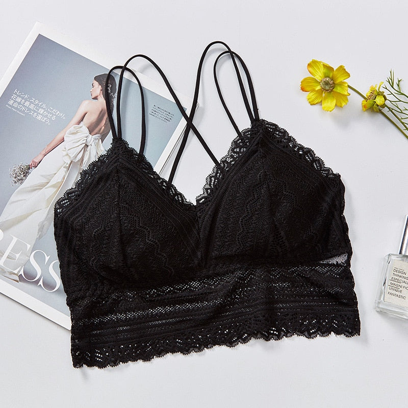 Light Gray Lace Bralette with Scalloped Edges-Bra-Bellascena-Black-Universal-bellascena