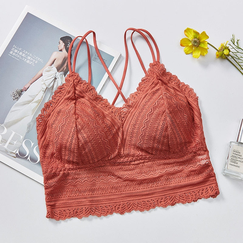 Light Gray Lace Bralette with Scalloped Edges-Bra-Bellascena-Coral-Universal-bellascena