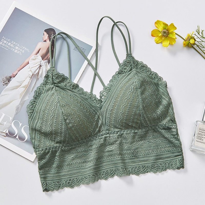 Light Gray Lace Bralette with Scalloped Edges-Bra-Bellascena-Green-Universal-bellascena