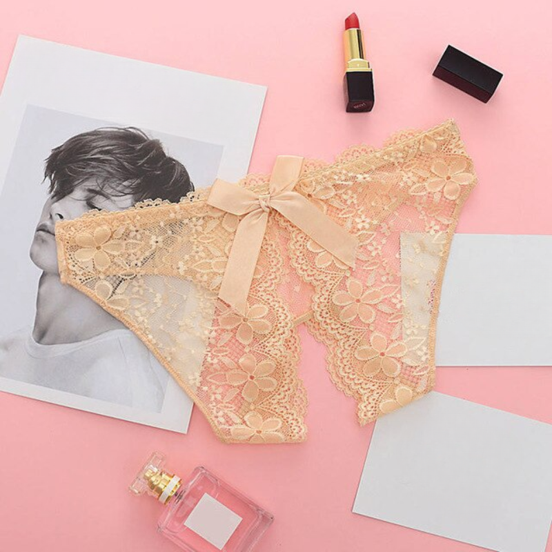 Peach Lace Panty with Bow Detail and Scalloped Edges-Panty-Bellascena-Beige-Universal-bellascena