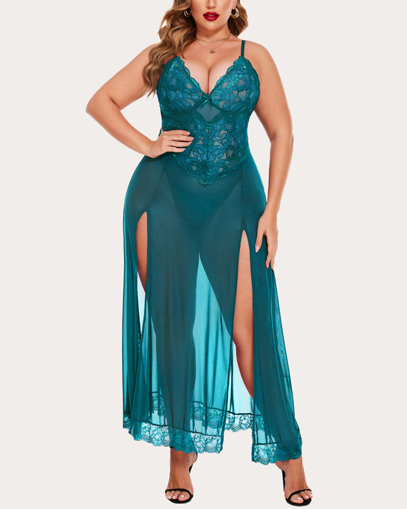 Plus Size Black Floral Lace Dress with Side-Slit Elegance-Nightgown-Bellascena-bellascena