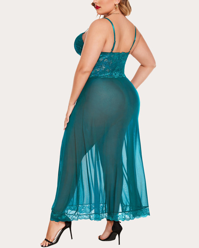 Plus Size Black Floral Lace Dress with Side-Slit Elegance-Nightgown-Bellascena-bellascena