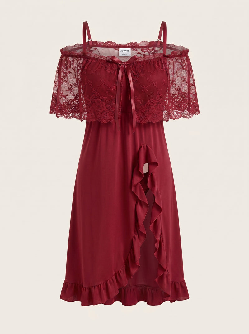 Camicia da notte in pizzo rosso scuro per taglie forti con volant