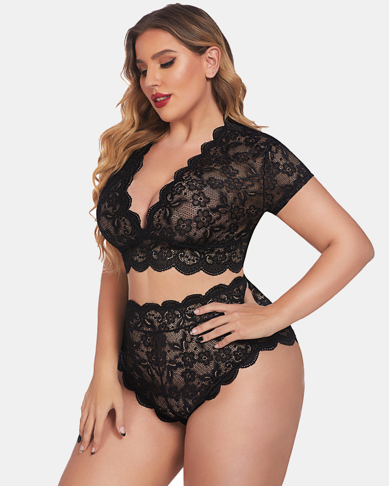 Plus Size Floral Green Lace Lingerie Set with Deep V Design-Lingerie Set-Bellascena-bellascena
