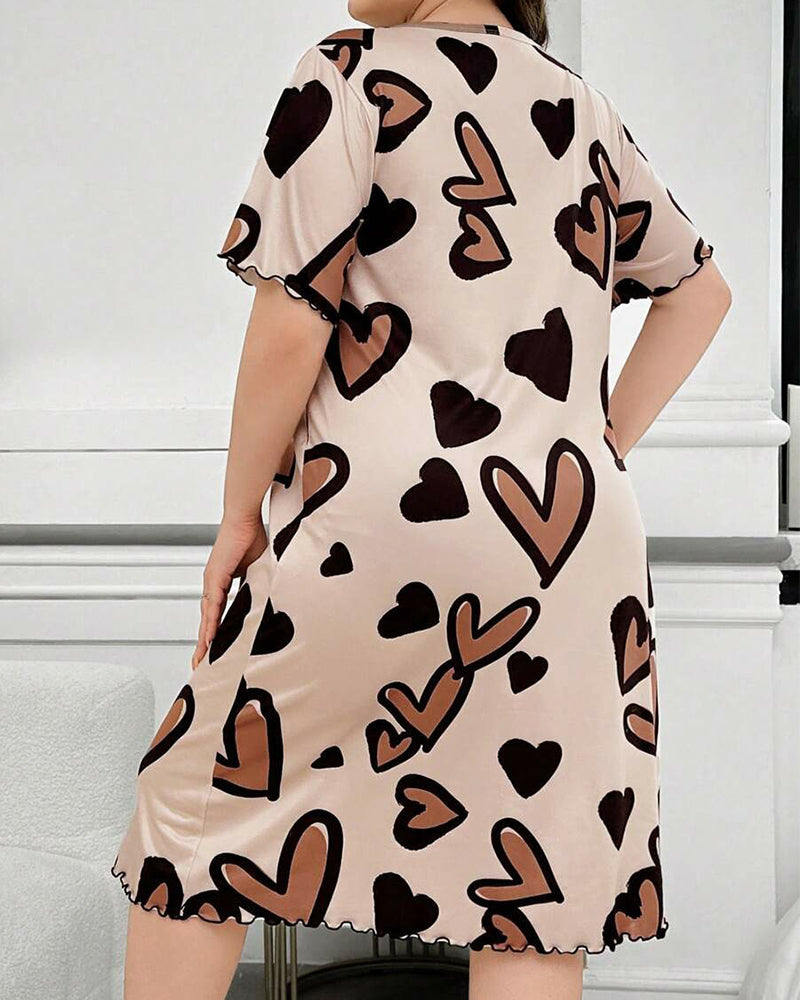 Plus Size Leopard Heart Cotton Nightdress with Scalloped Edges-Nightgown-Bellascena-bellascena