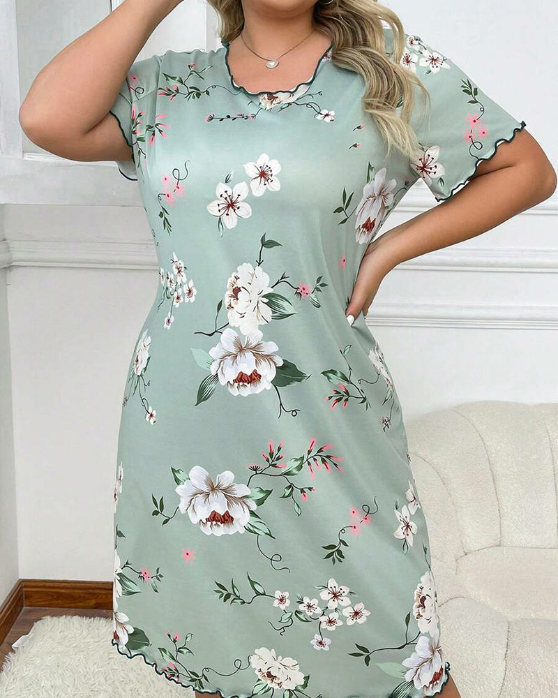 Plus Size Leopard Heart Cotton Nightdress with Scalloped Edges-Nightgown-Bellascena-Green Floral-XL-bellascena