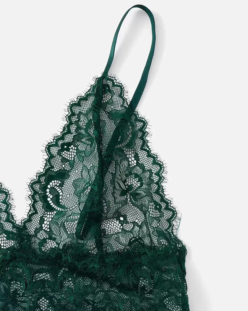 Red Lace Camisole Set with Scalloped Edges-Lingerie Set-Bellascena-bellascena
