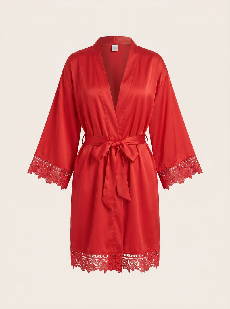 Vestaglia kimono in raso rosso a tinta unita con bordi in pizzo